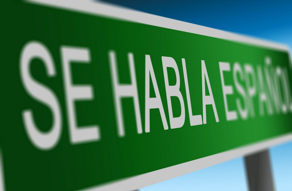 Se habla espanol Schild